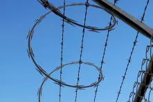 Спіраль ріжуча та колючий дріт